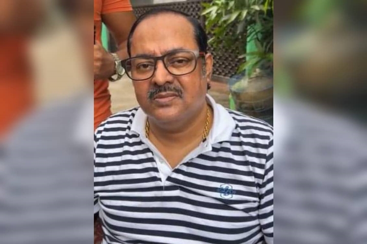 বানভাসিদের জন্য ট্রাকভর্তি খাবার পাঠাবেন ডিপজল