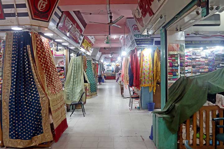 আজ রাত ৮টার পর বন্ধ থাকবে মার্কেট, দোকানপাট