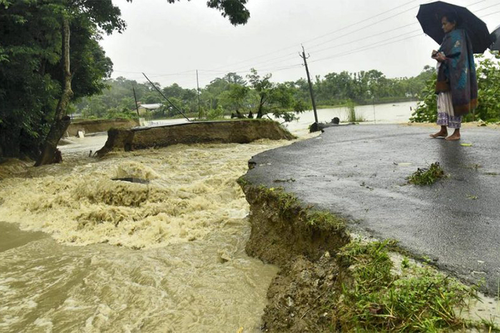 আসামে বন্যায় নিহত বেড়ে ৮৯, ক্ষতিগ্রস্ত ৫৫ লাখ