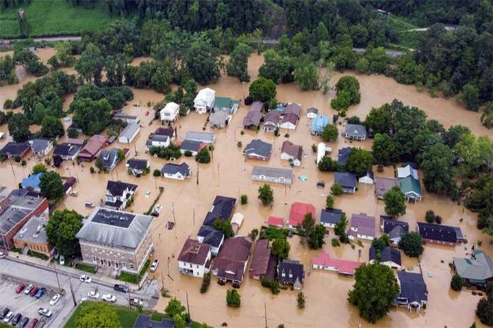 আমেরিকার কেন্টাকি রাজ্যে ভয়াবহ বন্যা, বাড়ছে মৃতের সংখ্যা