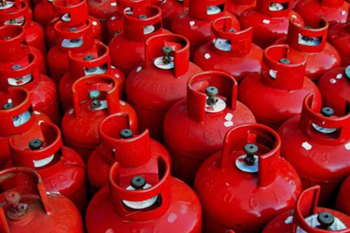এলপিজি সিলিন্ডারের দাম কমলো