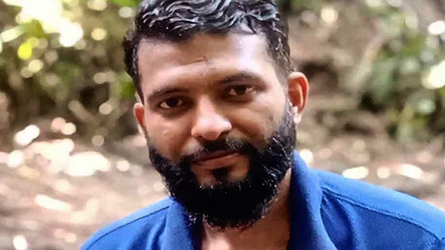 রাজধানীতে বাস থেকে ফেলে চাপা দিয়ে যাত্রীকে হত্যার অভিযোগ