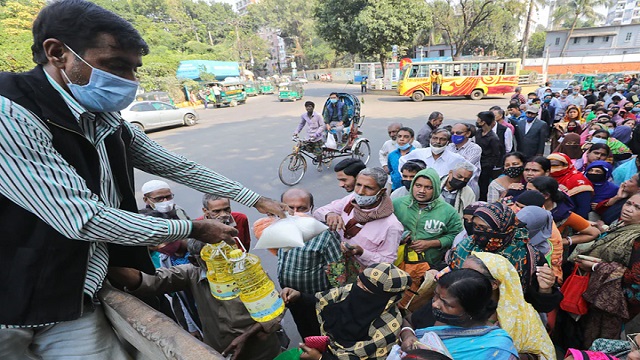 কাল থেকে ১১০ টাকায় তেল বিক্রি করবে টিসিবি