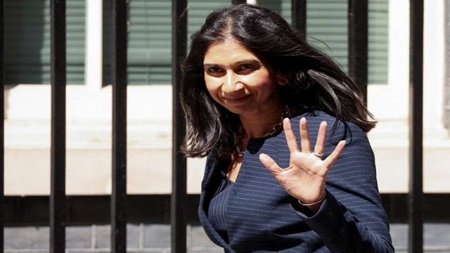 পদত্যাগ করলেন ব্রিটিশ স্বরাষ্ট্রমন্ত্রী