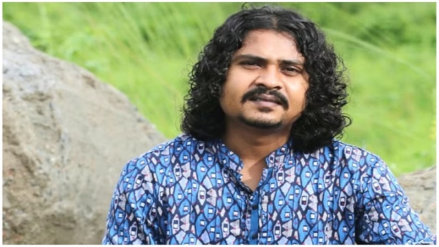 সড়ক দুর্ঘটনায় না ফেরার দেশে গীতিকার-সাংবাদিক বিশাল