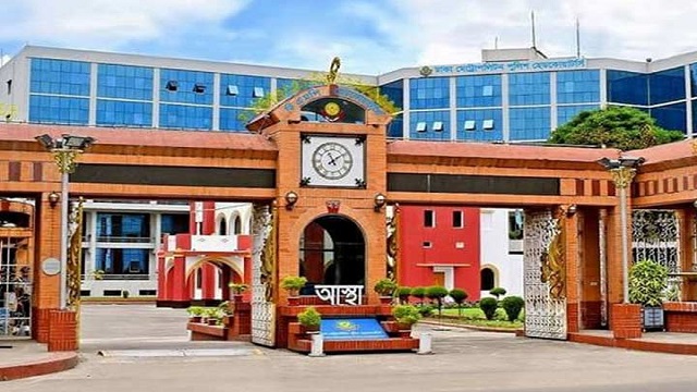 ঢাকায় গণসমাবেশ : ডিএমপি কমিশনারের সঙ্গে বিএনপি নেতাদের বৈঠক