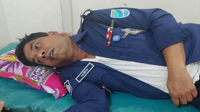 ককটেল বিস্ফোরণে থানার ওসি আহত