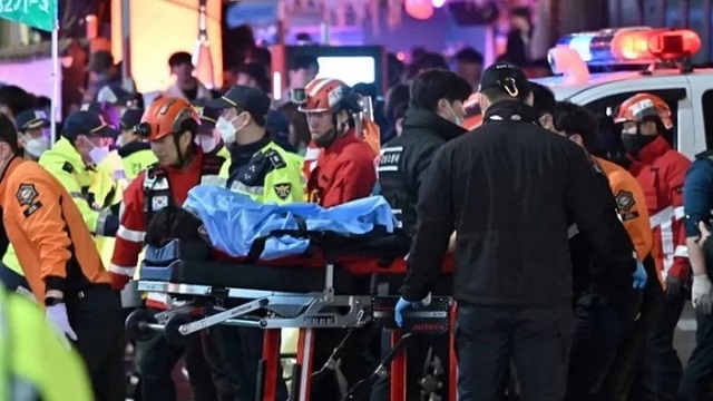 দক্ষিণ কোরিয়ায় উৎসবে পদদলিত ১৪৬ জনের মৃত্যু