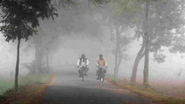 তীব্র শীতের মধ্যেই বৃষ্টির পূর্বাভাস