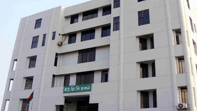 চার বেসরকারি বিশ্ববিদ্যালয়ে ভর্তি বন্ধ ঘোষণা