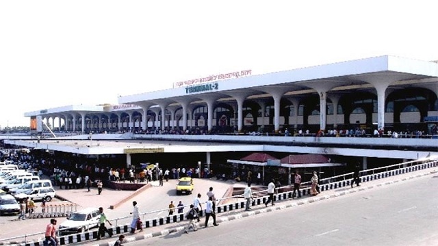 রোববার বিমানবন্দরে আসতে যে নির্দেশনা মানতে হবে বিদেশগামীদের