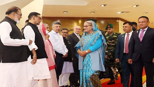 এলডিসি সম্মেলনে যোগ দিতে ঢাকা ছেড়েছেন প্রধানমন্ত্রী