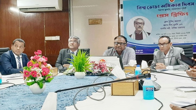 রোজায় প্রয়োজন অনুযায়ী পণ্য ক্রয় করুন : বাণিজ্যমন্ত্রী