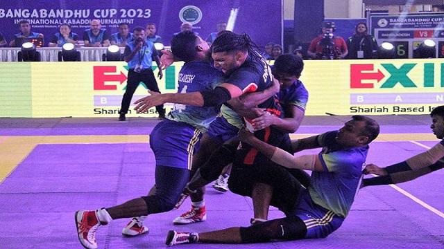 ইংল্যান্ডকে হারিয়ে সেমিতে বাংলাদেশ, বঙ্গবন্ধুকে জয় উৎসর্গ