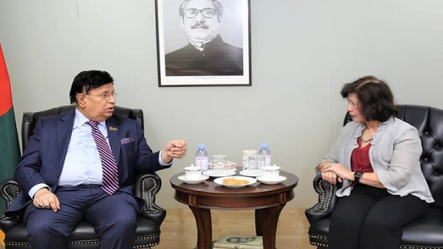 রোহিঙ্গা প্রত্যাবাসনে জাতিসংঘের দূতকে জোরালো ভূমিকা নেওয়ার আহ্বান