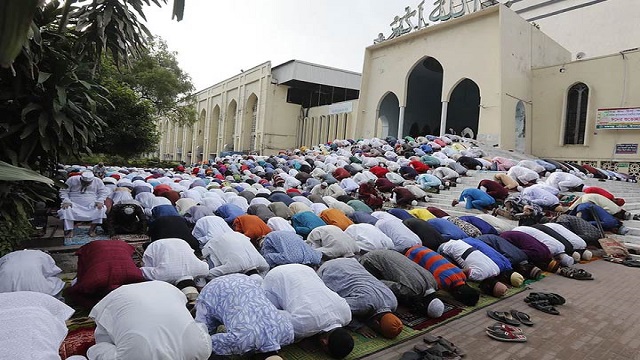 বায়তুল মোকাররমে ঈদের সব জামাত অনুষ্ঠিত
