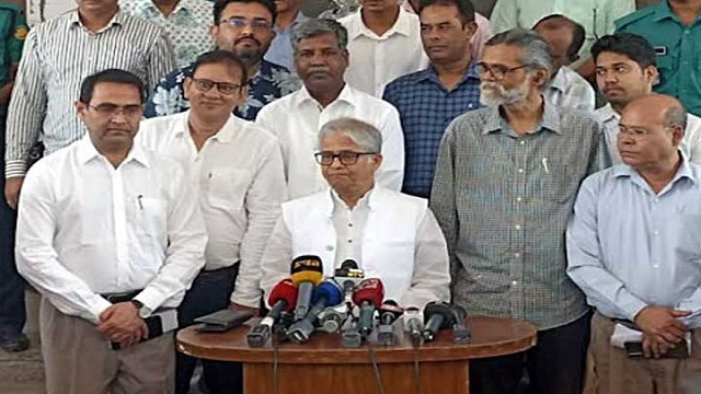 ভর্তি পরীক্ষা সুষ্ঠু ও শান্তিপূর্ণভাবে হচ্ছে : ঢাবি উপাচার্য