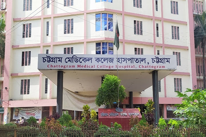 চট্টগ্রামে বসতঘরে আগুন, মাসহ দুই সন্তান নিহত