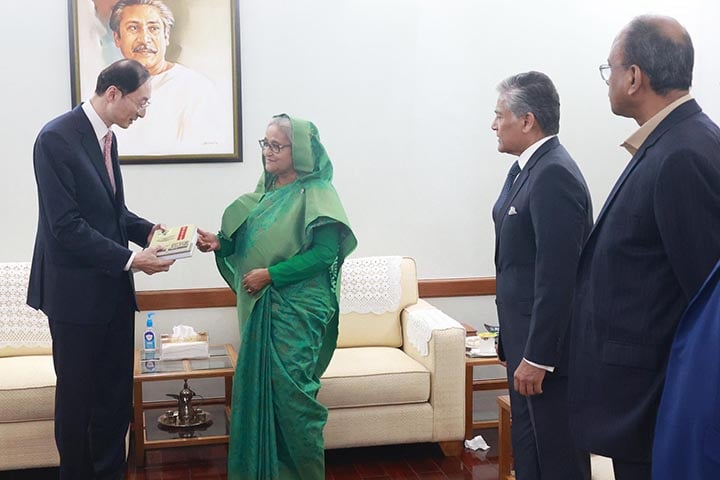 শেখ হাসিনার নেতৃত্বে বাংলাদেশ অভূতপূর্ব উন্নয়ন হয়েছে : চীনের উপমন্ত্রী