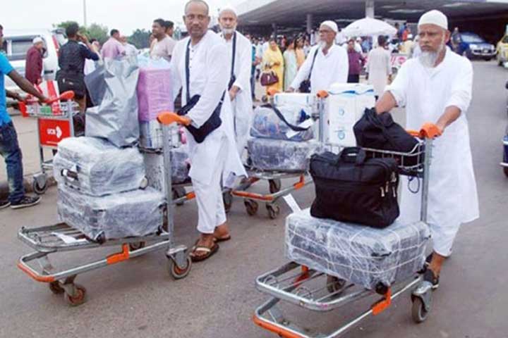 দেশে ফিরেছেন ১৫ হাজার ৭১৮ হাজি