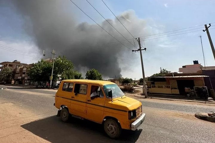 সুদানে বিমান হামলায় নিহত ২২