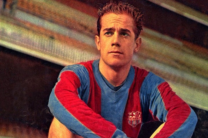 না ফেরার দেশে ফুটবল কিংবদন্তি লুইস সুয়ারেজ