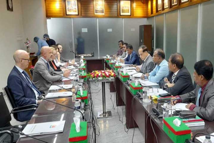 সুষ্ঠু ভোট আয়োজনের সক্ষমতা জানতে চেয়েছে ইইউ : ইসি