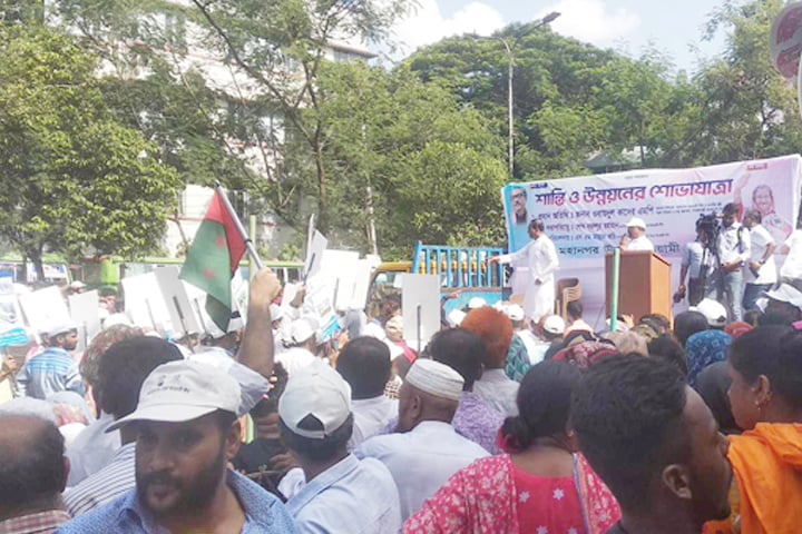 নির্বাচন ছাড়াই ক্ষমতায় আসতে রাস্তায় নেমেছে বিএনপি : স্বরাষ্ট্রমন্ত্রী