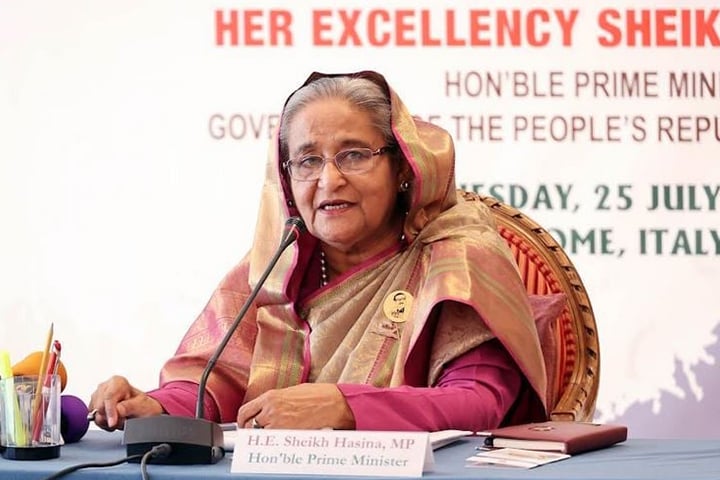 অপপ্রচারের বিরুদ্ধে রাষ্ট্রদূতদের সতর্ক থাকার আহ্বান প্রধানমন্ত্রীর