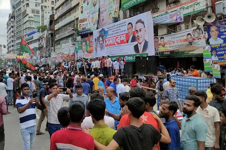 নয়াপল্টনে জড়ো হচ্ছেন বিএনপি নেতাকর্মীরা