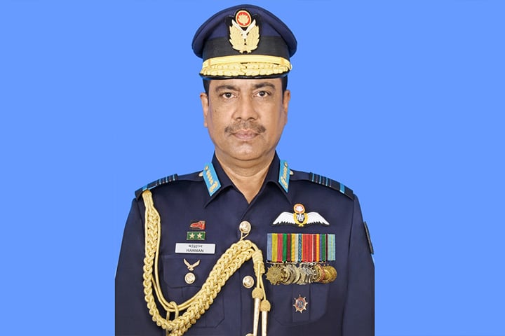 সরকারি সফরে কাতার গেলেন বিমান বাহিনী প্রধান