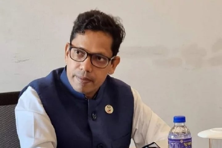 পকেটমার-চোর ধরার পুরস্কার ঘোষণা করলেন পলক