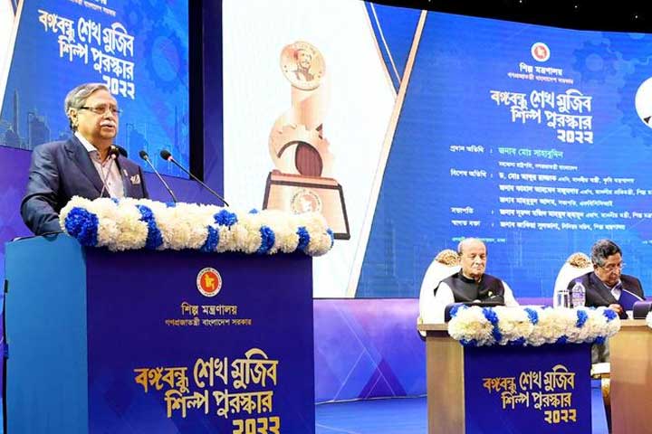 দুর্নীতির বিরুদ্ধে ব্যবসায়ীদের প্রতিরোধ গড়ার আহ্বান রাষ্ট্রপতির