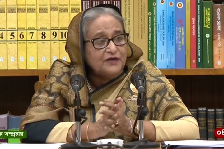 ‘যুক্তরাষ্ট্রে গিয়ে দেখুন এক পিস টমেটোর দাম কতো’