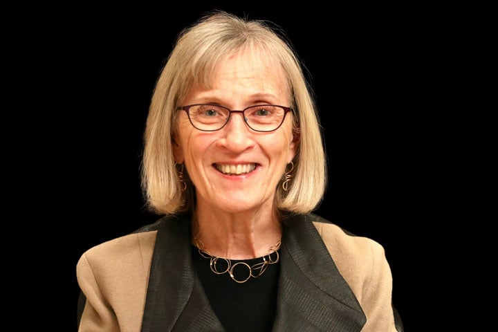 অর্থনীতিতে নোবেল পেলেন ক্লডিয়া গোল্ডিন