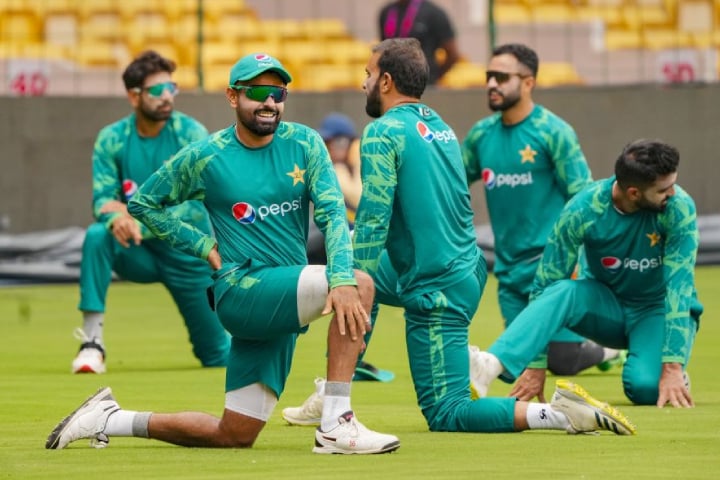 পাকিস্তান শিবিরে জোড়া দুঃসংবাদ