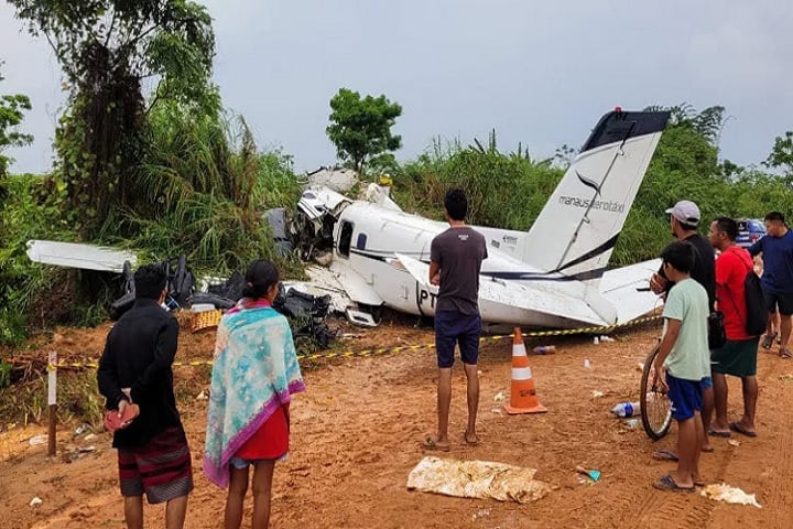 ব্রাজিলে ফের বিমান বিধ্বস্ত, শিশুসহ নিহত ১২