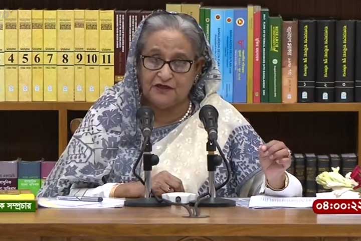 ইসরায়েল আর বিএনপি-জামায়াতের হামলার মধ্যে তফাৎ নেই: প্রধানমন্ত্রী