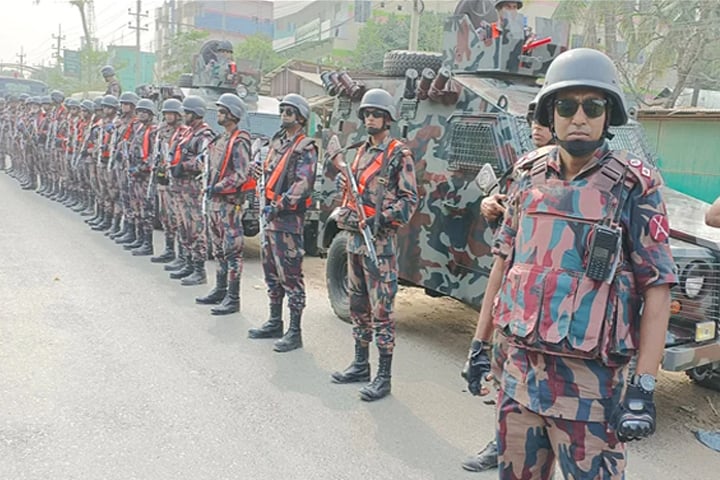 সারাদেশে ২২৯ প্লাটুন বিজিবি মোতায়েন