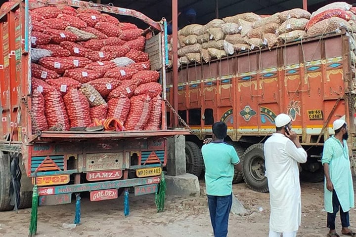 পেঁয়াজ রপ্তানি নিষিদ্ধ করল ভারত