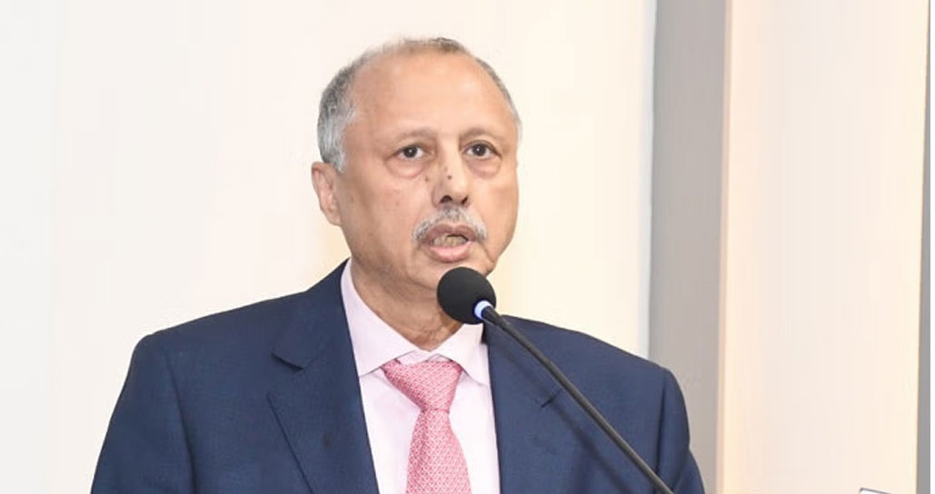 এফবিসিসিআই সভাপতি মাহবুবুল আলমের পদত্যাগ