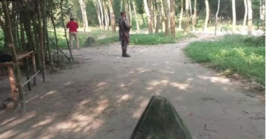 সীমান্তে বিএসএফের কাঁটাতারের বেড়া নির্মাণ আটকে দিলো বিজিবি