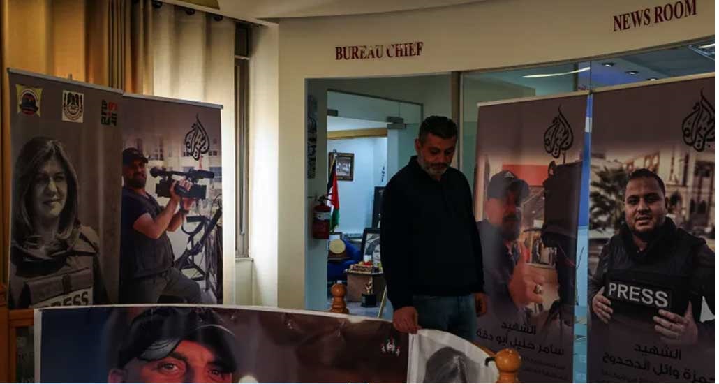 রামাল্লায় আল জাজিরা অফিসে ইসরায়েলি সেনাদের তল্লাশি, বন্ধের নির্দেশ