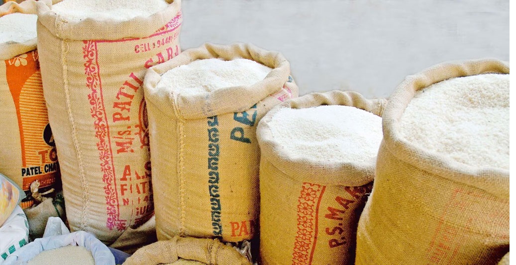 চাল রপ্তানির ওপর থেকে নিষেধাজ্ঞা তুলে নিলো ভারত