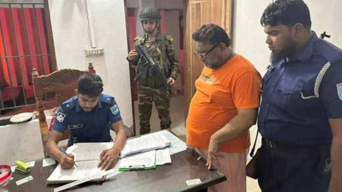 নারায়ণগঞ্জে চাঁদাবাজির অভিযোগে আটক বিএনপি নেতা