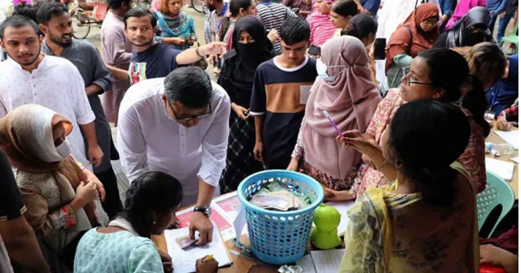 গণত্রাণের ৮ কোটি টাকা যাবে প্রধান উপদেষ্টার ত্রাণ তহবিলে