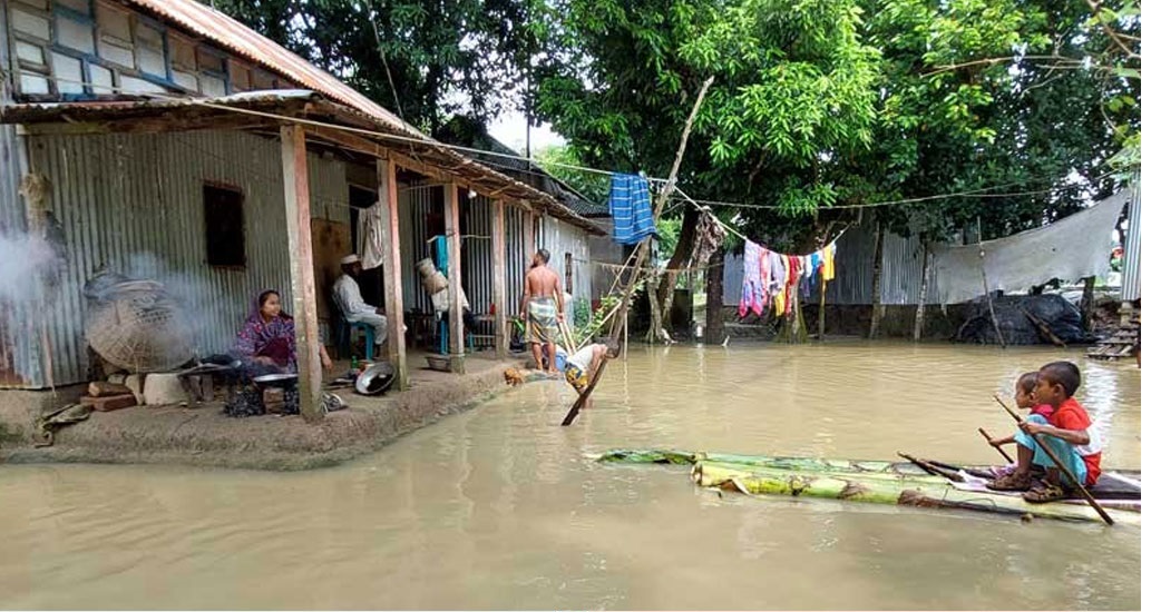 সাম্প্রতিক বন্যায় ময়মনসিংহসহ ৩ জেলায় ১০ জনের মৃত্যু