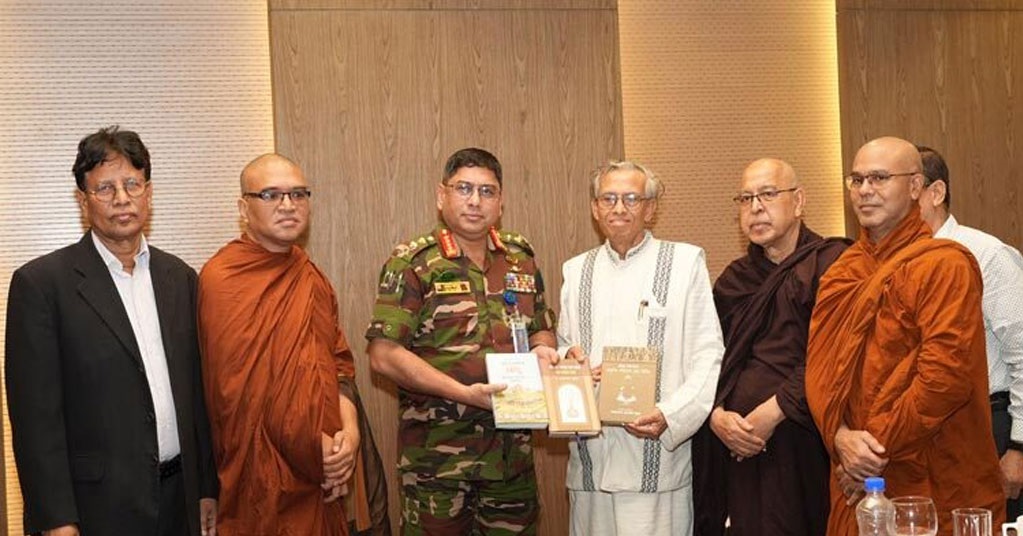 সেনাপ্রধানের সঙ্গে বুদ্ধিস্ট ফেডারেশনের প্রতিনিধিদলের সাক্ষাৎ