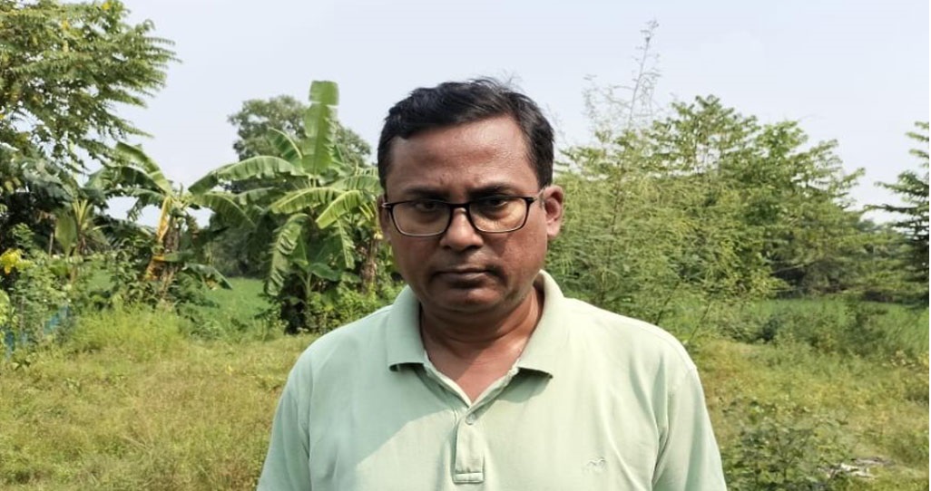 ভারতে পালানোর সময় আটক সাবেক যুগ্ম সচিব