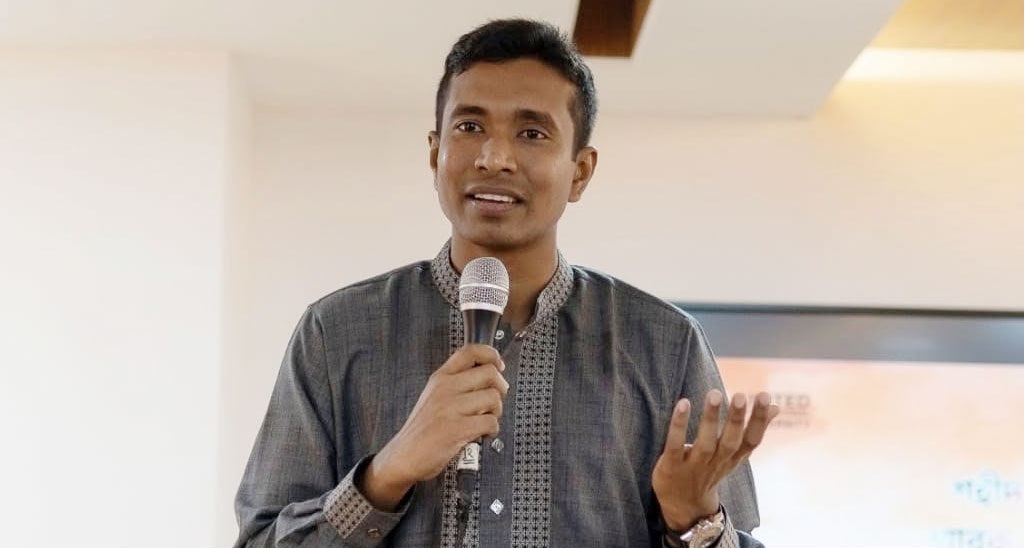 হাসিনার গ্রাফিতি মোছার চেষ্টা, যা বললেন সাইয়েদ আব্দুল্লাহ